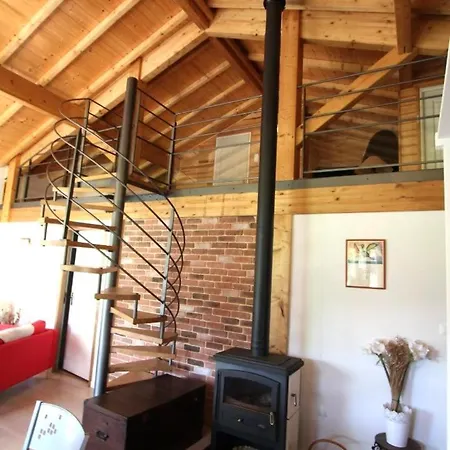 Karrikaburia Tatil Evi *