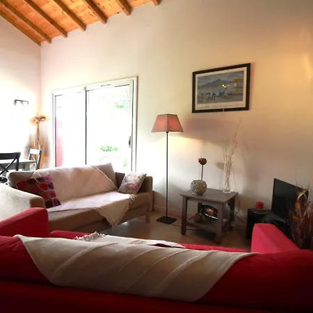 Tatil Evi Karrikaburia